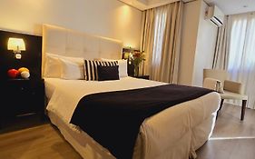 Ulises Recoleta Suites